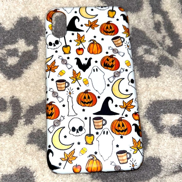 Accessories - Halloween Fall iPhone XR Case